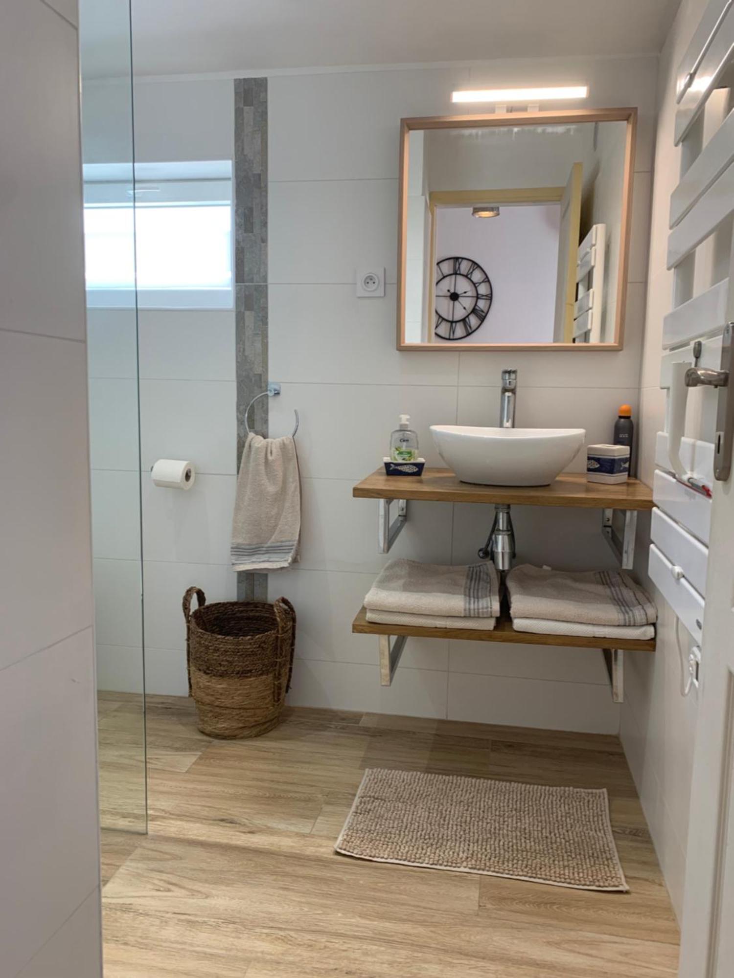Studio Independant, Front De Mer Et Plage A 200M Antibes Ngoại thất bức ảnh