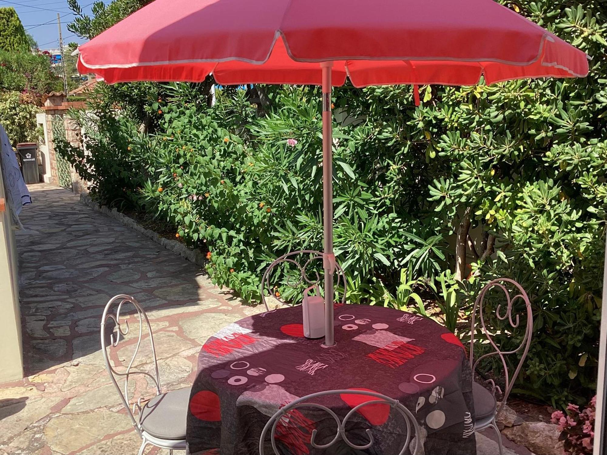 Studio Independant, Front De Mer Et Plage A 200M Antibes Ngoại thất bức ảnh
